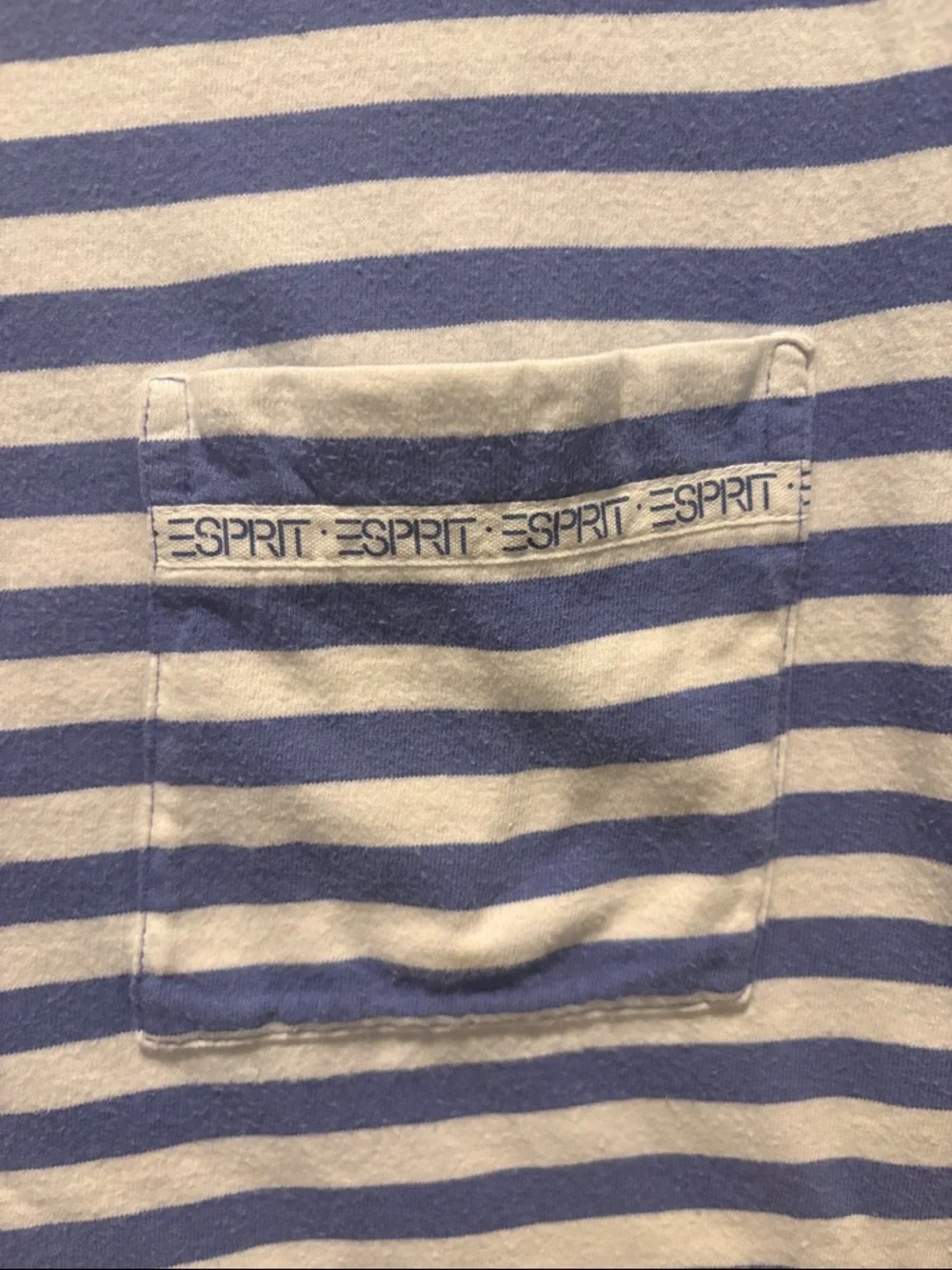 Vintage Esprit Women's Front Pocket T-shirt. Stripes. Size Medium. - Picture 3 of 12